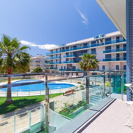 Апартаменты Uhc Mar Augusta Family Complex Камбрильс Экстерьер фото