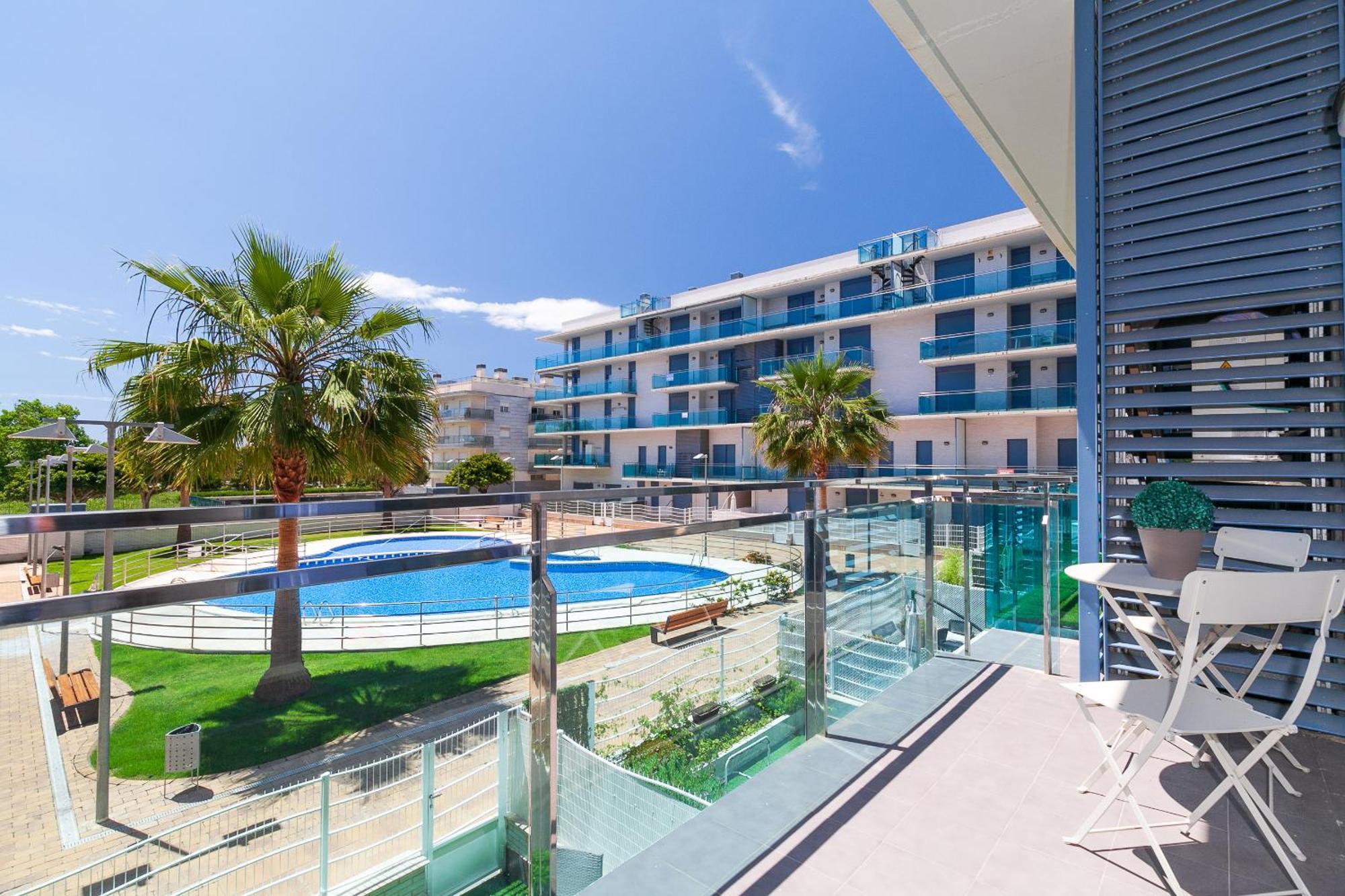 Апартаменты Uhc Mar Augusta Family Complex Камбрильс Экстерьер фото