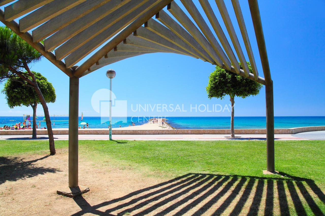 Апартаменты Uhc Mar Augusta Family Complex Камбрильс Экстерьер фото